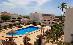 Apartamentos Turísticos Los LLanos